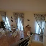 Apartment Milagre Centro *