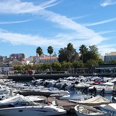 Daire Milagre Centro Faro